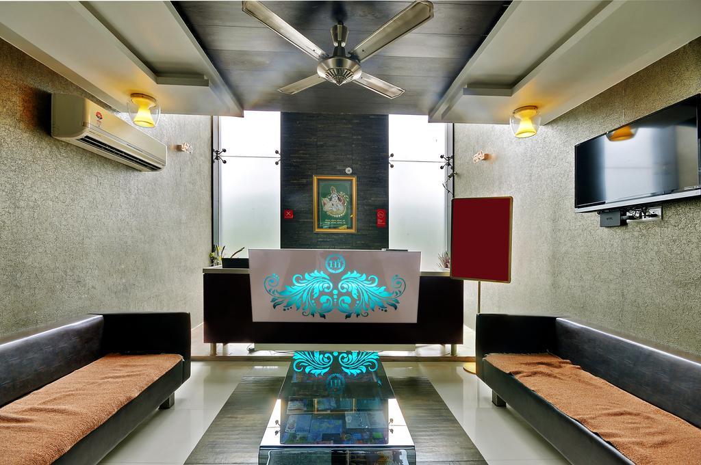 Hotel Magnum Inn Junagadh Exterior foto