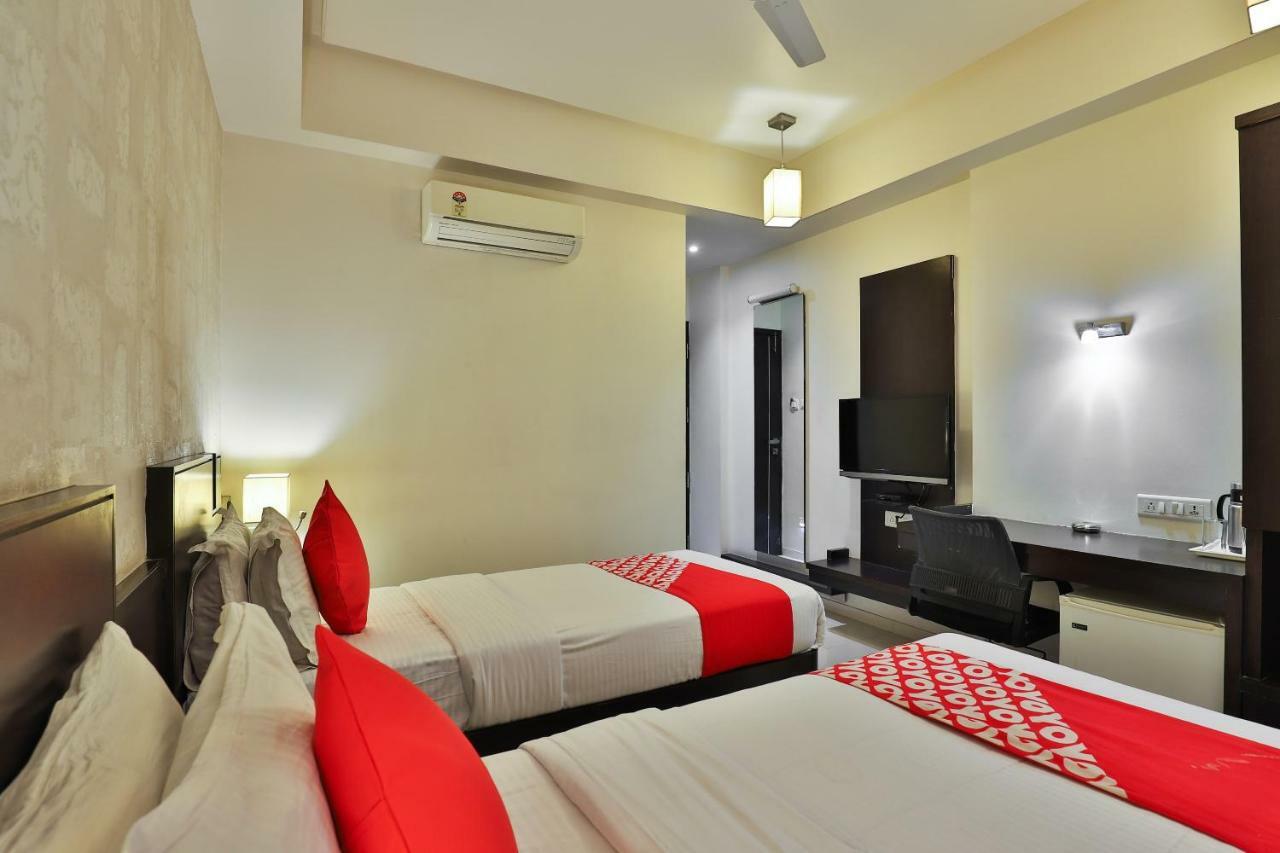 Hotel Magnum Inn Junagadh Exterior foto