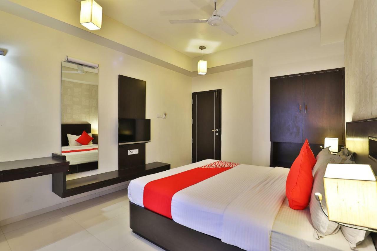 Hotel Magnum Inn Junagadh Exterior foto