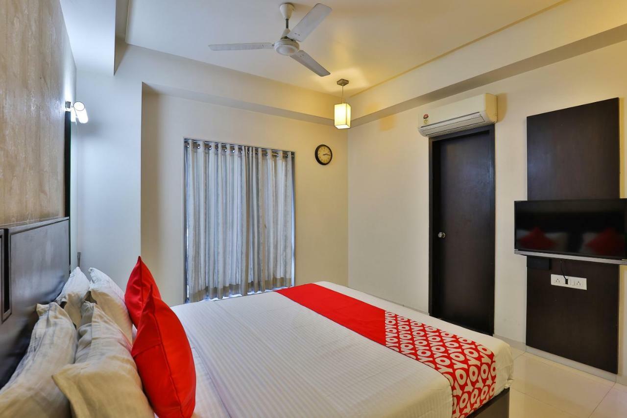Hotel Magnum Inn Junagadh Exterior foto